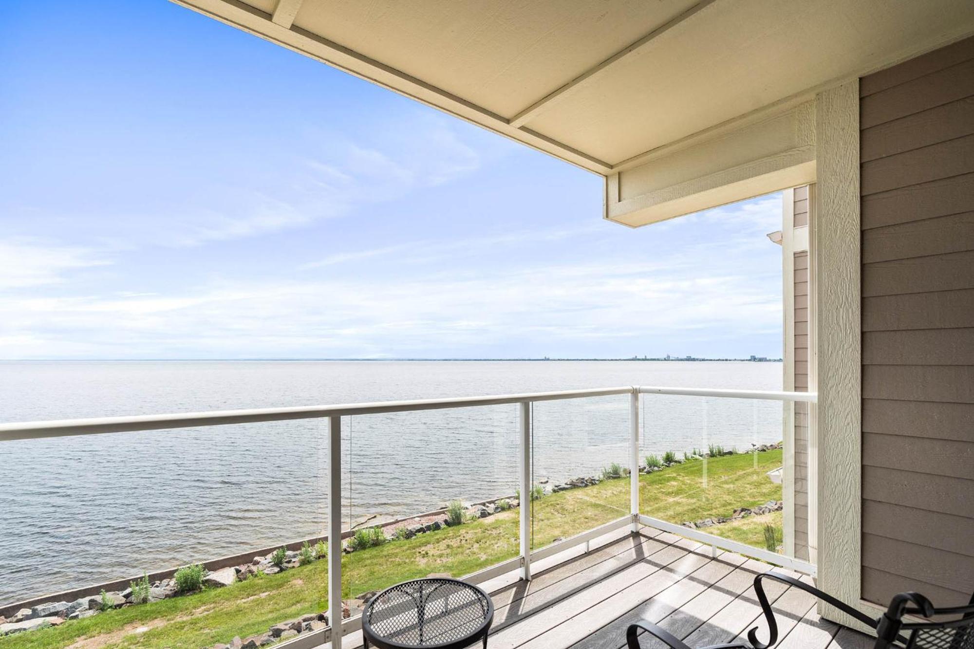 Beacon Pointe On Lake Superior Дулут Экстерьер фото